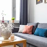Superapart Dolna 4