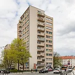 Superapart Dolna 4
